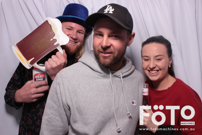 Billy's 21st | View more photos from the event at gallery.fotomachines.com.au/u/FOTOMachines/Billys-21st